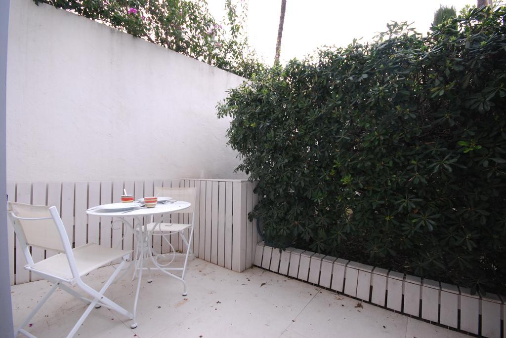 Winter Palace Cannes Room photo