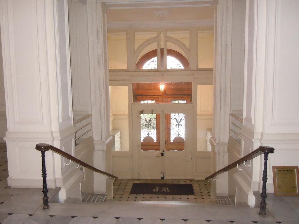 Winter Palace Cannes Room photo